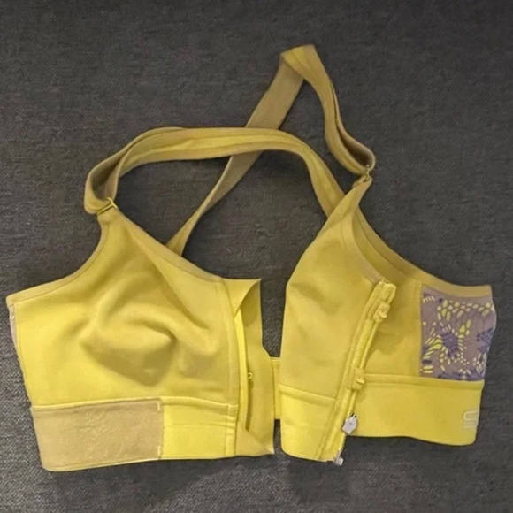 SHEFIT Flex Sports Bra Luxe - Yellow - Medium Impact Sz. Small - Picture 2 of 5